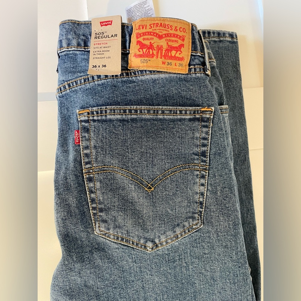 👖 Levi’s Stretch Straight Leg Jeans - 36 x 36 👖